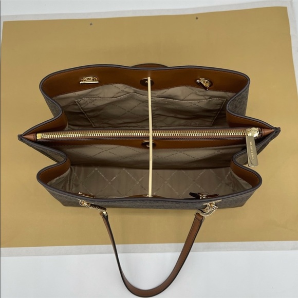 Michael Kors Teagen Satchel & Double Zip Wallet - Picture 4 of 11